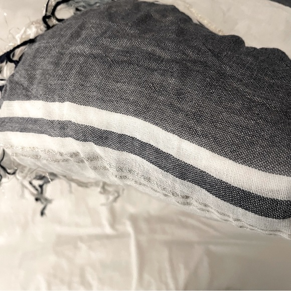 H&M Women’s Blue Striped Cotton Scarf - Picture 9 of 13